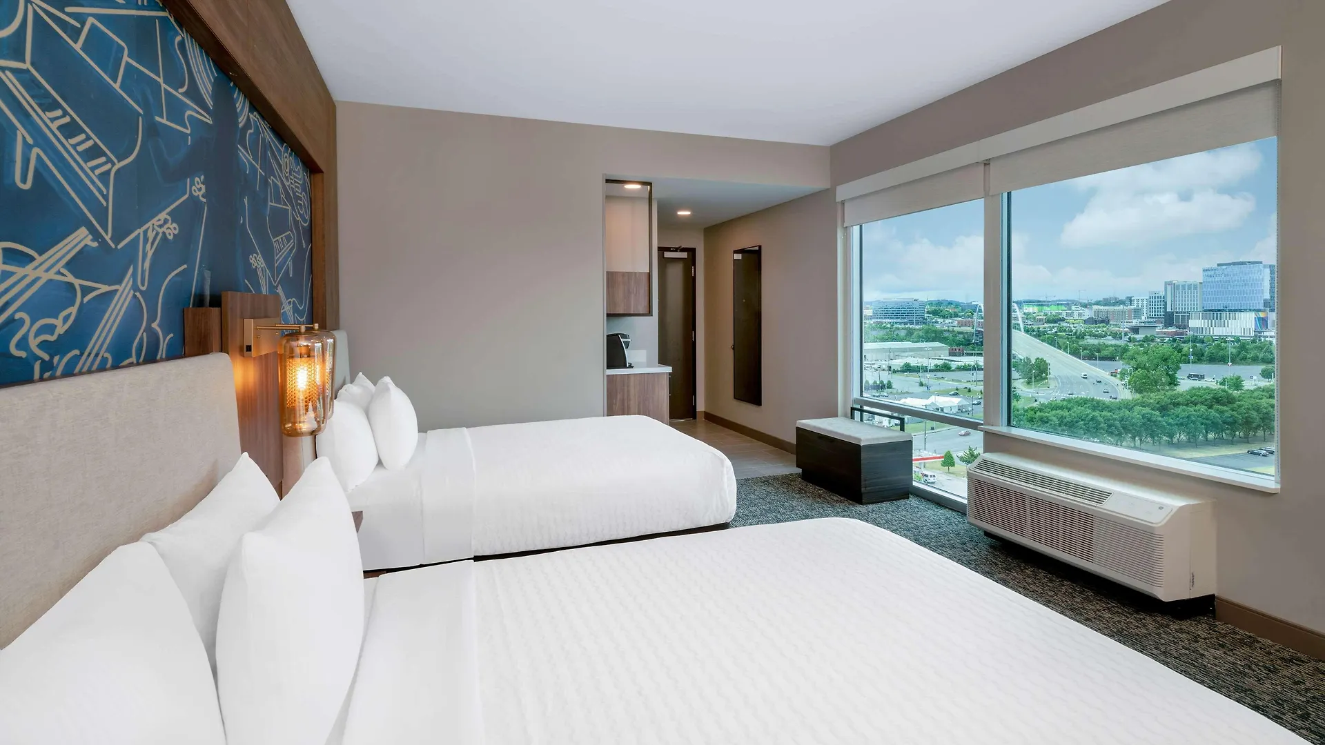 Hotel La Quinta Inn & Suites By Wyndham Nashville Downtown Stadium